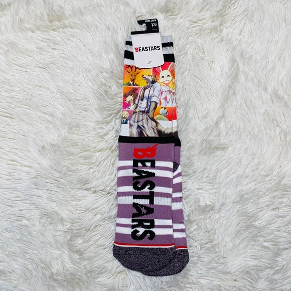 BEASTARS CHARACTER MENS CREW SOCKS LEGOSI - Picture 1 of 3